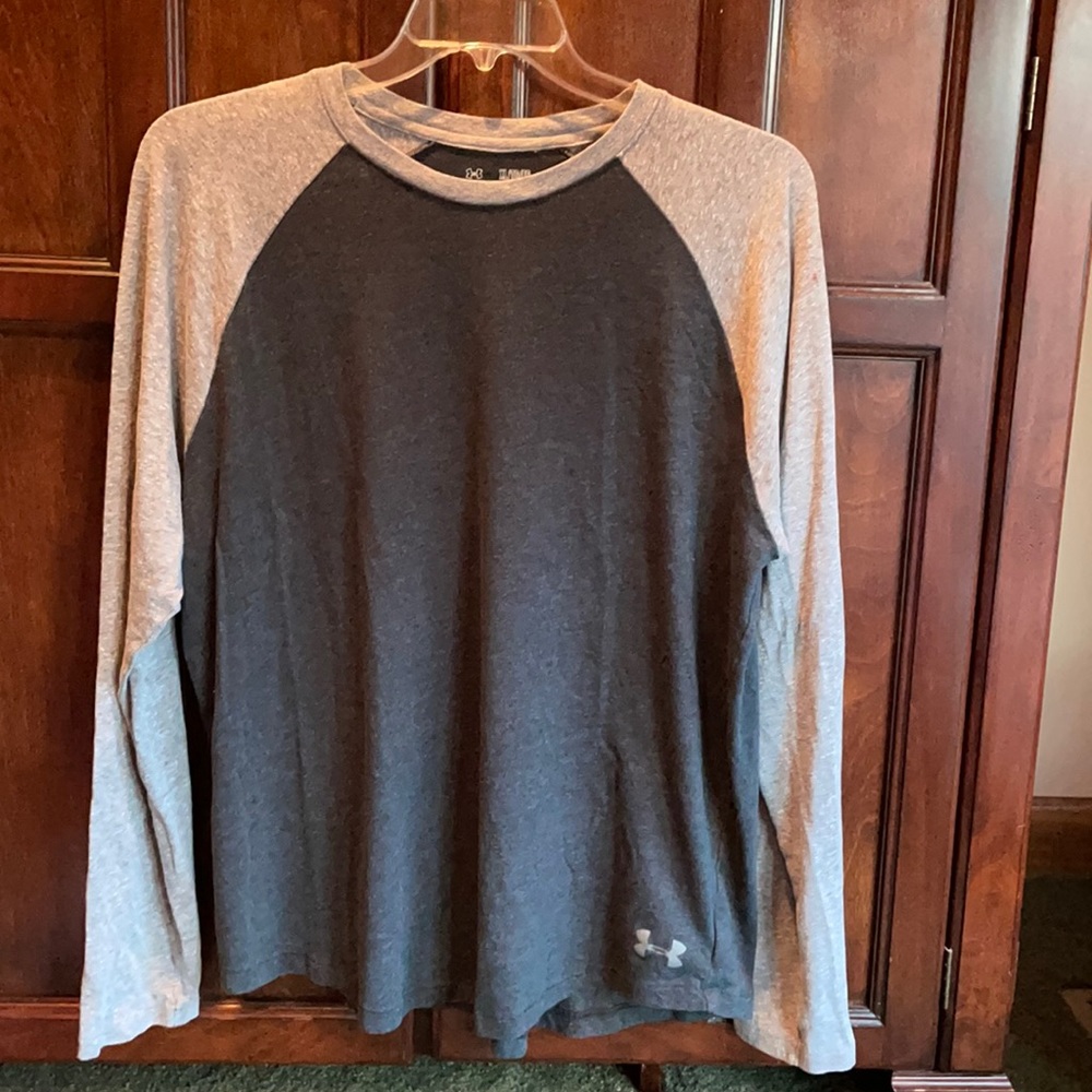 Under Armour long sleeve shirt